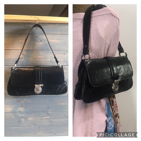 Burberry Handbags - Authentic Burberry Vintage Black Shoulder Bag
